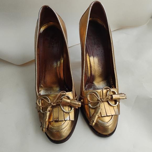Gucci metallic horsebit heels size 7B - Picture 10 of 16